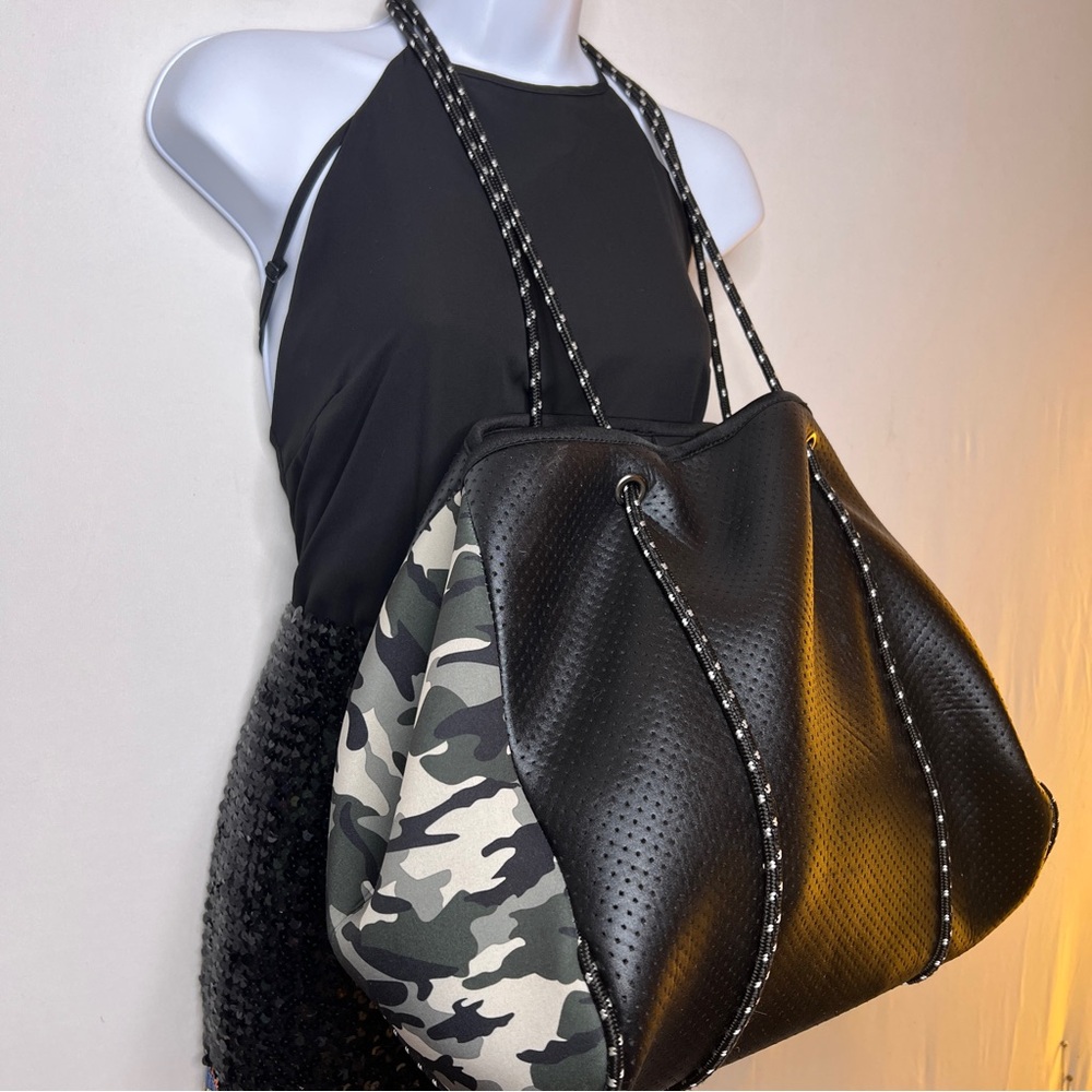 2-pc Camo Tote Bag Set | Black Gray Neoprene with Zip Pouch | Ah-Dorned